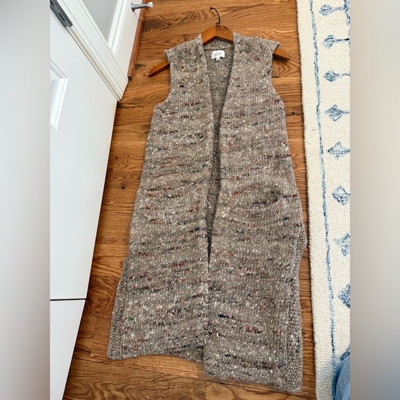 Aritzia Wilfred Dunkirk Wool Alpaca Blend Sweater Tan Brown Vest Size Small - Picture 8 of 10
